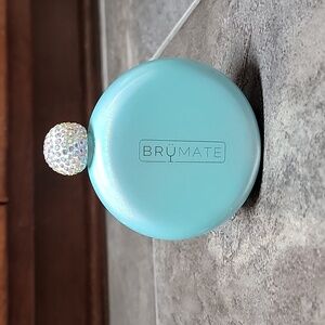 Brumate flask